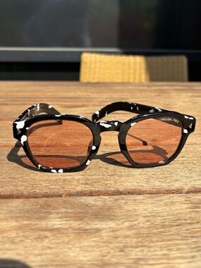 NEW Prada SPR A16S Sunglasses Black Phantos Made in Italy Iconic metal plaque